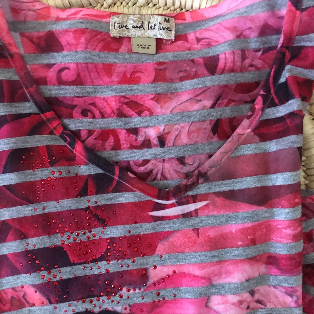 Ladies casual top